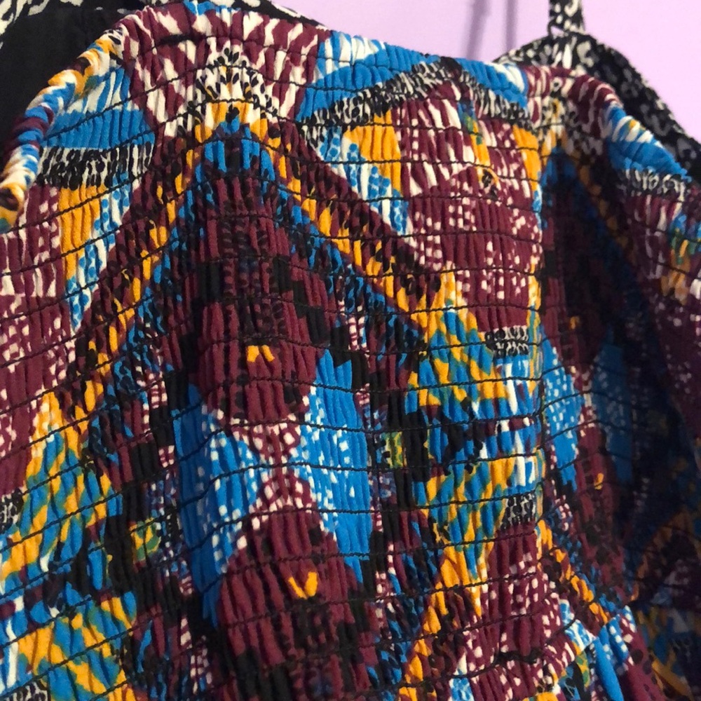 Fun, patterned dress - Picture 4 of 4